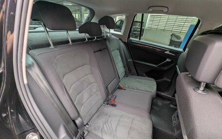 Volkswagen Tiguan II, 2018 год, 2 647 000 рублей, 12 фотография