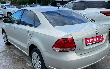 Volkswagen Polo VI (EU Market), 2013 год, 895 000 рублей, 3 фотография
