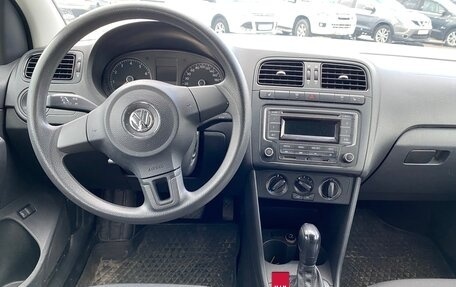 Volkswagen Polo VI (EU Market), 2013 год, 895 000 рублей, 5 фотография