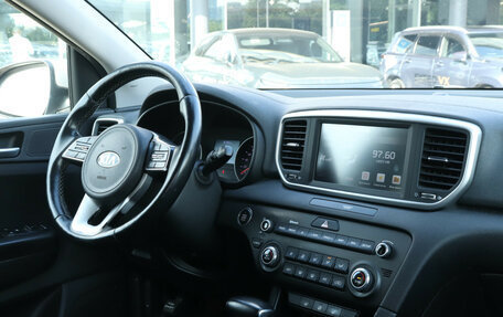 KIA Sportage IV рестайлинг, 2021 год, 2 150 000 рублей, 13 фотография