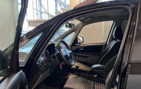 Suzuki SX4 II рестайлинг, 2010 год, 920 000 рублей, 14 фотография