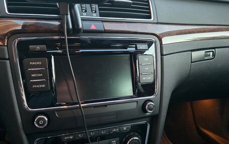 Skoda Superb III рестайлинг, 2014 год, 1 300 000 рублей, 9 фотография