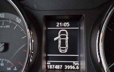 Skoda Superb III рестайлинг, 2014 год, 1 300 000 рублей, 8 фотография