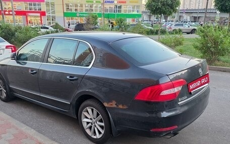 Skoda Superb III рестайлинг, 2014 год, 1 300 000 рублей, 2 фотография