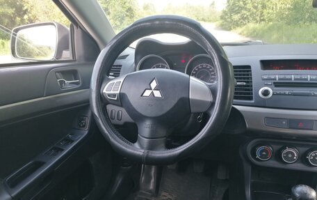 Mitsubishi Lancer IX, 2011 год, 750 000 рублей, 2 фотография