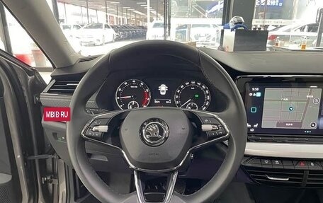 Skoda Octavia IV, 2026 год, 2 715 000 рублей, 9 фотография