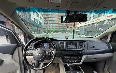 KIA Carnival III, 2020 год, 2 349 000 рублей, 9 фотография