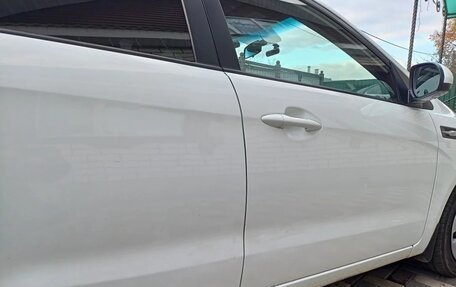 KIA Rio III рестайлинг, 2015 год, 850 000 рублей, 11 фотография