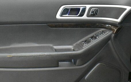 Ford Explorer VI, 2012 год, 1 389 000 рублей, 8 фотография