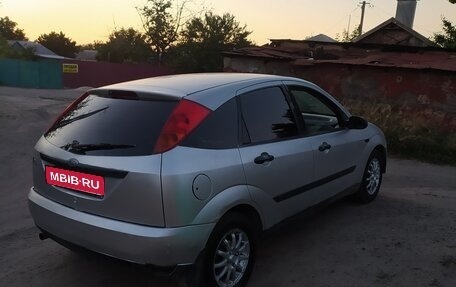 Ford Focus IV, 2001 год, 198 000 рублей, 1 фотография
