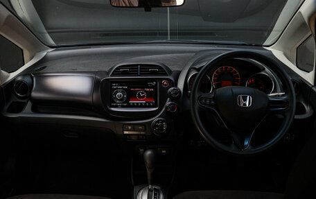 Honda Fit III, 2012 год, 800 000 рублей, 11 фотография