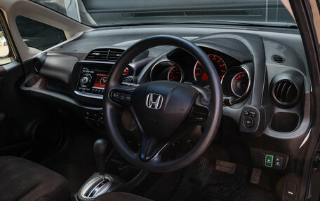 Honda Fit III, 2012 год, 800 000 рублей, 14 фотография