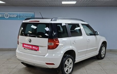 Skoda Yeti I рестайлинг, 2014 год, 1 000 000 рублей, 5 фотография
