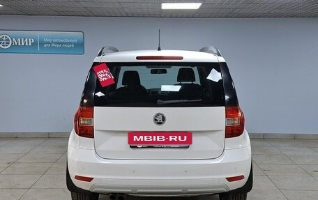Skoda Yeti I рестайлинг, 2014 год, 1 000 000 рублей, 6 фотография