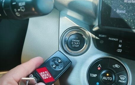 Toyota RAV4, 2012 год, 1 300 000 рублей, 7 фотография