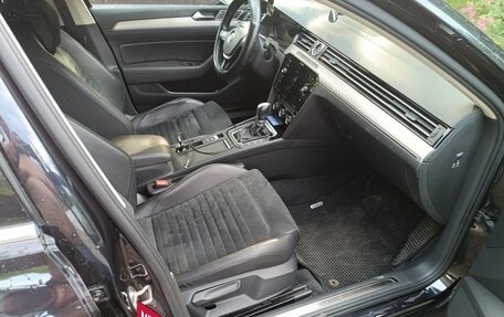 Volkswagen Passat B8 рестайлинг, 2017 год, 1 550 000 рублей, 8 фотография