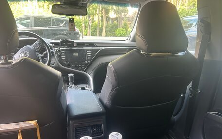 Toyota Camry, 2020 год, 3 500 000 рублей, 7 фотография