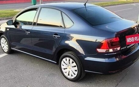 Volkswagen Polo VI (EU Market), 2016 год, 1 050 000 рублей, 4 фотография