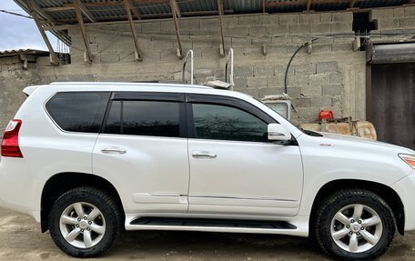 Lexus GX II, 2011 год, 2 800 000 рублей, 2 фотография