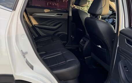 Haval F7 I, 2019 год, 1 830 000 рублей, 17 фотография