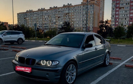 BMW 3 серия, 2003 год, 649 000 рублей, 2 фотография