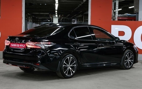 Toyota Camry, 2021 год, 2 649 000 рублей, 6 фотография