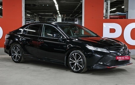 Toyota Camry, 2021 год, 2 649 000 рублей, 3 фотография
