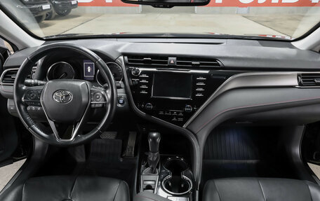 Toyota Camry, 2021 год, 2 649 000 рублей, 15 фотография