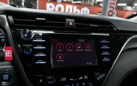 Toyota Camry, 2021 год, 2 649 000 рублей, 20 фотография