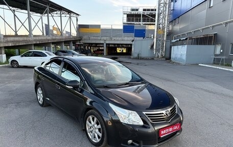 Toyota Avensis III рестайлинг, 2011 год, 900 000 рублей, 1 фотография
