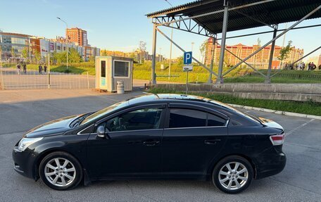 Toyota Avensis III рестайлинг, 2011 год, 900 000 рублей, 2 фотография