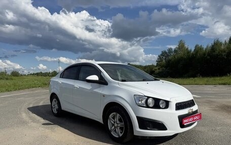 Chevrolet Aveo III, 2013 год, 850 000 рублей, 1 фотография