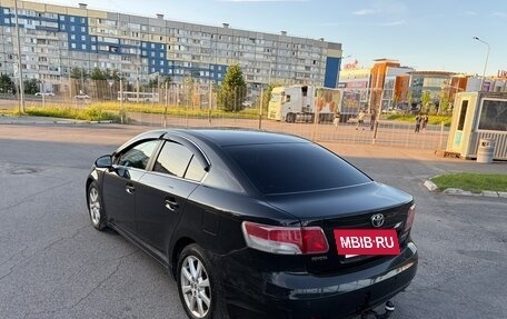 Toyota Avensis III рестайлинг, 2011 год, 900 000 рублей, 3 фотография