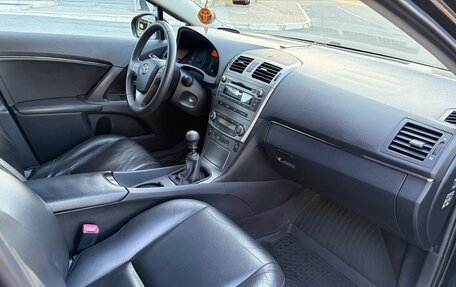 Toyota Avensis III рестайлинг, 2011 год, 900 000 рублей, 15 фотография