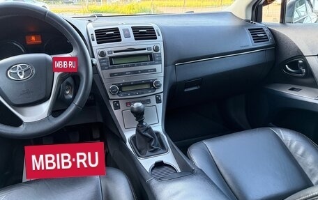 Toyota Avensis III рестайлинг, 2011 год, 900 000 рублей, 9 фотография