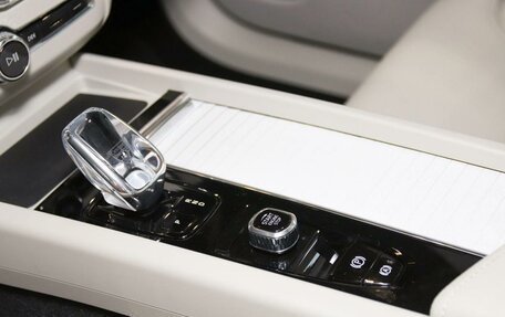 Volvo XC60 II, 2025 год, 8 900 000 рублей, 4 фотография