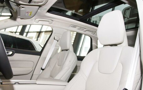 Volvo XC60 II, 2025 год, 8 900 000 рублей, 14 фотография