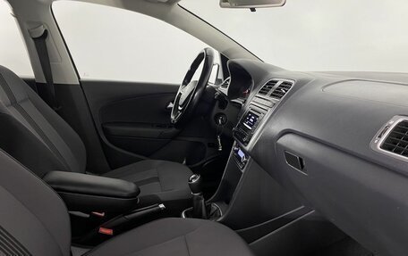 Volkswagen Polo VI (EU Market), 2016 год, 1 170 000 рублей, 5 фотография