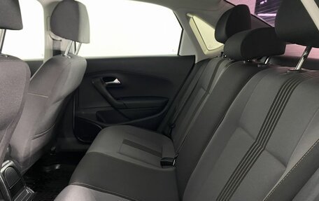 Volkswagen Polo VI (EU Market), 2016 год, 1 170 000 рублей, 6 фотография