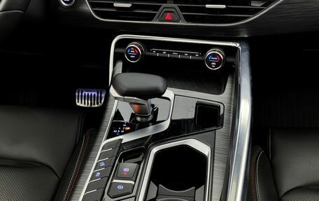 Geely Tugella FY11, 2023 год, 2 740 000 рублей, 11 фотография