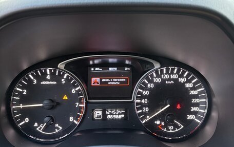 Nissan Pathfinder, 2015 год, 2 300 000 рублей, 5 фотография