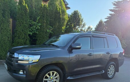 Toyota Land Cruiser 200, 2018 год, 7 380 000 рублей, 3 фотография