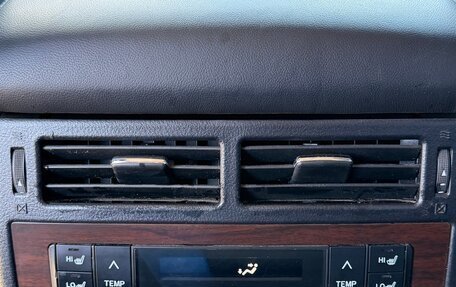 Toyota Land Cruiser 200, 2018 год, 7 380 000 рублей, 10 фотография