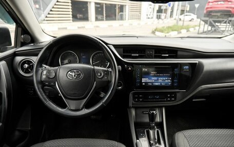 Toyota Corolla, 2018 год, 1 849 000 рублей, 8 фотография