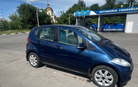 Mercedes-Benz A-Класс, 2011 год, 750 000 рублей, 1 фотография