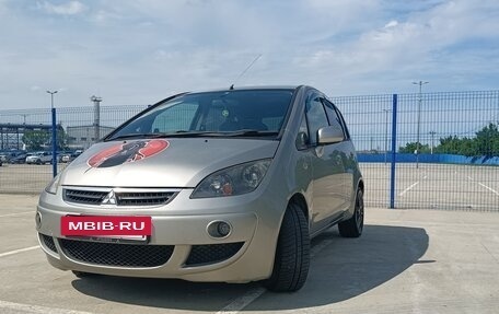 Mitsubishi Colt VI рестайлинг, 2005 год, 450 000 рублей, 2 фотография