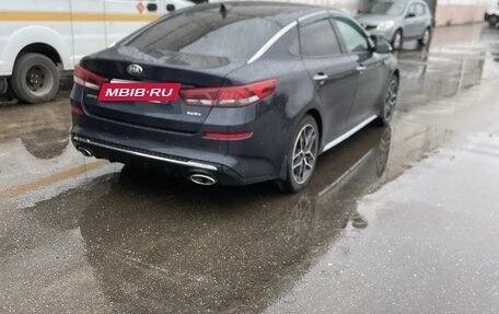 KIA Optima IV, 2018 год, 2 100 000 рублей, 3 фотография