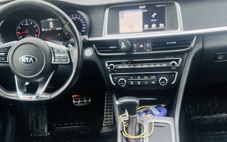 KIA Optima IV, 2018 год, 2 100 000 рублей, 11 фотография