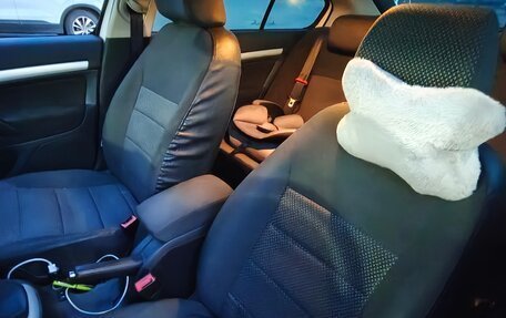 Skoda Octavia, 2010 год, 750 000 рублей, 8 фотография