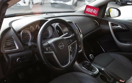 Opel Astra J, 2011 год, 598 000 рублей, 11 фотография